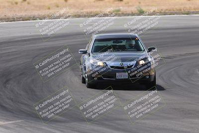 media/Jun-01-2025-CalClub SCCA (Sun) [[eae223c5dd]]/Group 1/Track Event 4/